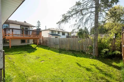 423 Brittany Drive Thunder Bay ON P7B 5P3