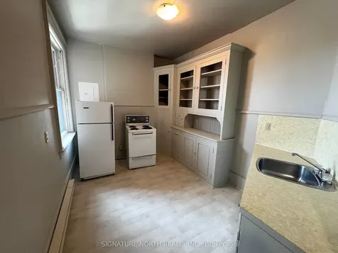230 Brodie Street N Thunder Bay ON P7C 3S5