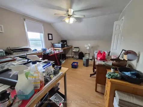 2 Brown Street Marathon ON P0T 2E0