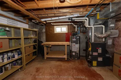 120 Robinson Drive Thunder Bay ON P7A 6G5