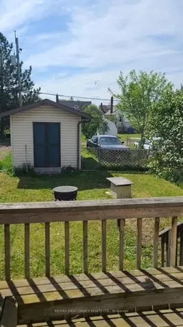 123 Franklin Street N Thunder Bay ON P7C 4H7