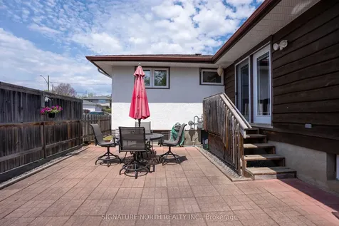 381 Hallam Street Thunder Bay ON P7A 1M2