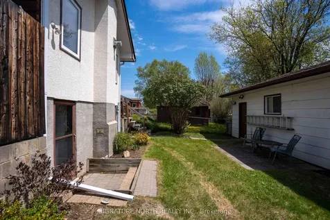 381 Hallam Street Thunder Bay ON P7A 1M2