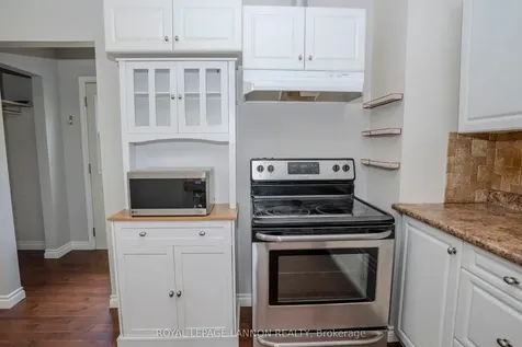 138 Windemere Avenue S. Thunder Bay ON P7A 6B4