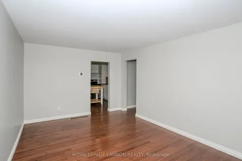 138 Windemere Avenue S. Thunder Bay ON P7A 6B4