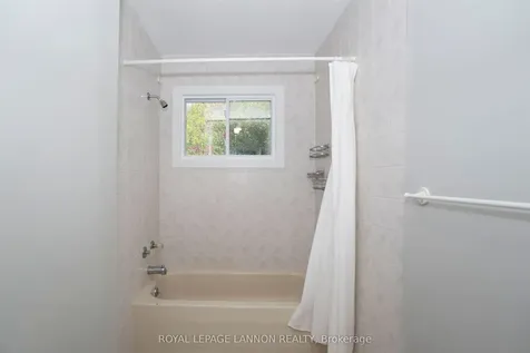 138 Windemere Avenue S. Thunder Bay ON P7A 6B4