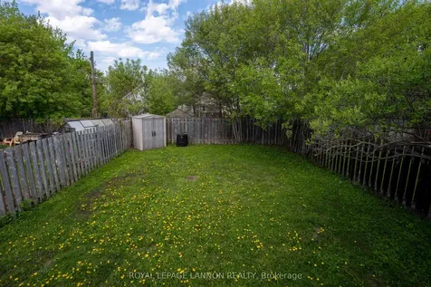 138 Windemere Avenue S. Thunder Bay ON P7A 6B4