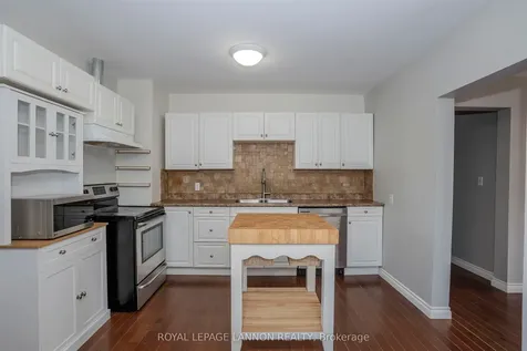 138 Windemere Avenue S. Thunder Bay ON P7A 6B4