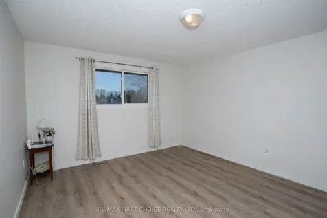435 Dublin Avenue Thunder Bay ON P7B 5A1