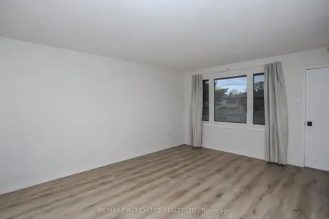 435 Dublin Avenue Thunder Bay ON P7B 5A1