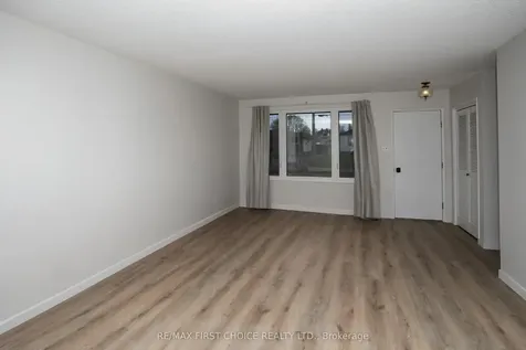 435 Dublin Avenue Thunder Bay ON P7B 5A1