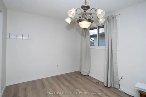 435 Dublin Avenue Thunder Bay ON P7B 5A1