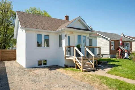 236 Mary Street W Thunder Bay ON P7E 4K6