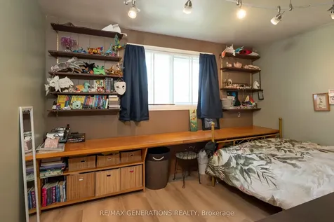 112 Ibbetson Street Thunder Bay ON P7A 7J9