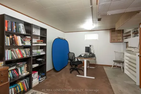 112 Ibbetson Street Thunder Bay ON P7A 7J9