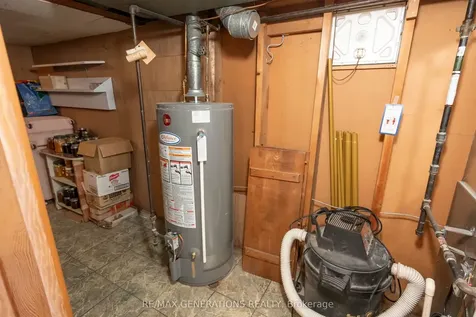 112 Ibbetson Street Thunder Bay ON P7A 7J9