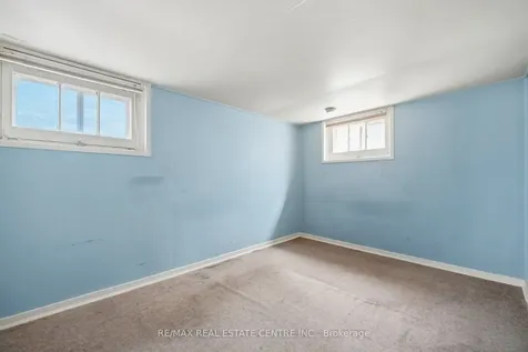 180 Oak Avenue Hamilton ON L8L 5N1