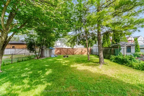 180 Oak Avenue Hamilton ON L8L 5N1