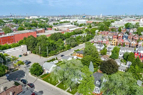 180 Oak Avenue Hamilton ON L8L 5N1