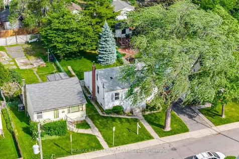 180 Oak Avenue Hamilton ON L8L 5N1
