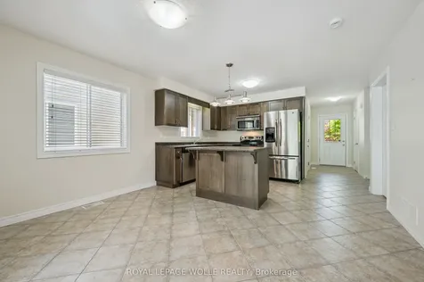 86 Upper Mercer Street Kitchener ON N2A 4N1
