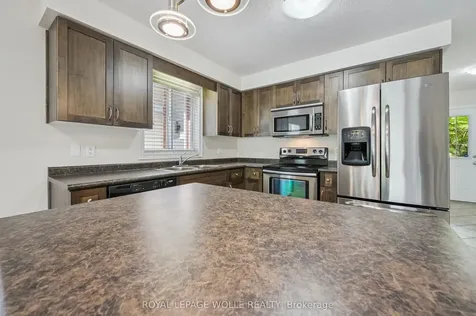 86 Upper Mercer Street Kitchener ON N2A 4N1