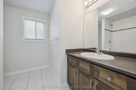 86 Upper Mercer Street Kitchener ON N2A 4N1