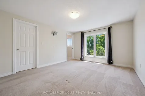 86 Upper Mercer Street Kitchener ON N2A 4N1