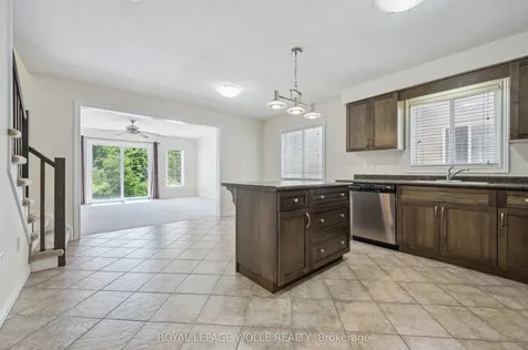 86 Upper Mercer Street Kitchener ON N2A 4N1
