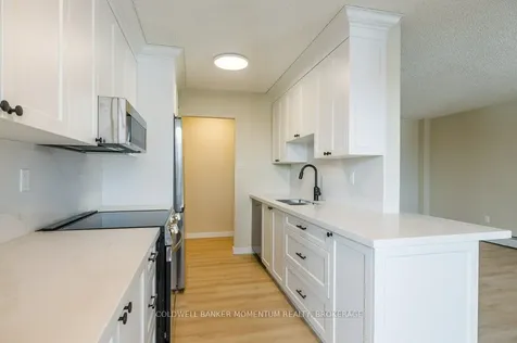 6390 Huggins Street Niagara Falls ON L2J 1H1