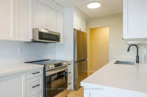 6390 Huggins Street Niagara Falls ON L2J 1H1