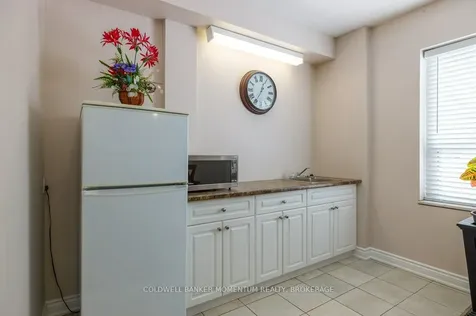 6390 Huggins Street Niagara Falls ON L2J 1H1