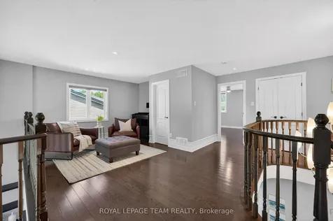 51 Bridle Crest Court Kanata ON K2M 0H5