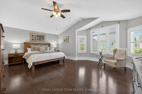 51 Bridle Crest Court Kanata ON K2M 0H5