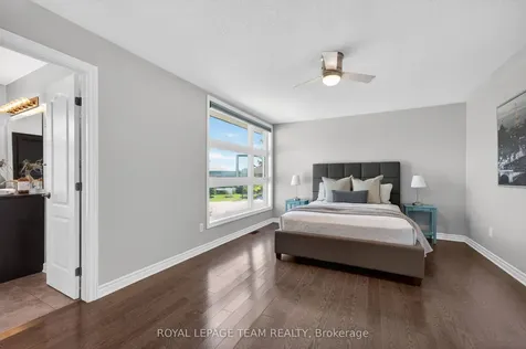 51 Bridle Crest Court Kanata ON K2M 0H5