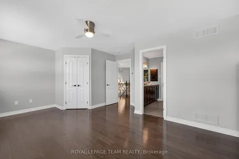 51 Bridle Crest Court Kanata ON K2M 0H5