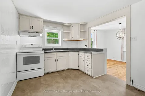 13 Johanna Street Huntsville ON P1H 1T9