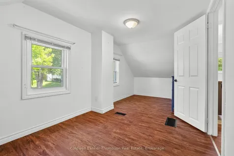 13 Johanna Street Huntsville ON P1H 1T9