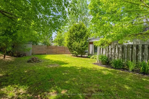 13 Johanna Street Huntsville ON P1H 1T9