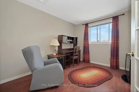 90 Acklam Terrace Kanata ON K2K 2J1