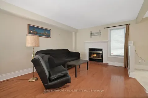 90 Acklam Terrace Kanata ON K2K 2J1