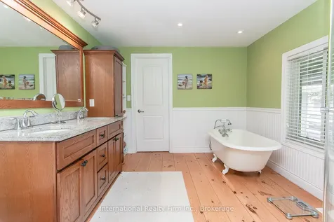 354354 Osprey-artemesia Townline Grey Highlands ON N0C 1E0