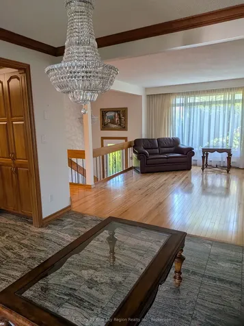 1 Portage Avenue North Bay ON P1A 1P1