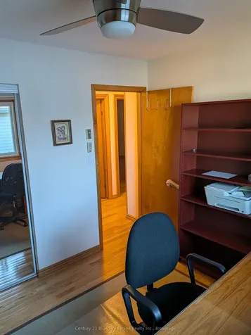 1 Portage Avenue North Bay ON P1A 1P1