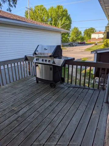 1 Portage Avenue North Bay ON P1A 1P1
