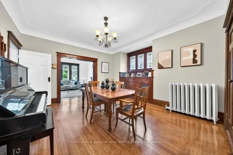 35 Burris Street Hamilton ON L8M 2J1