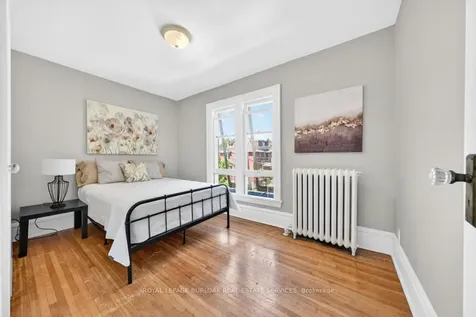 35 Burris Street Hamilton ON L8M 2J1