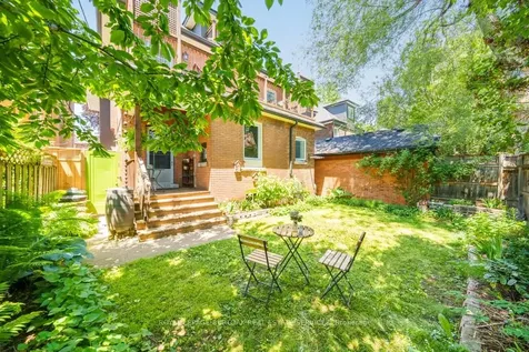 35 Burris Street Hamilton ON L8M 2J1
