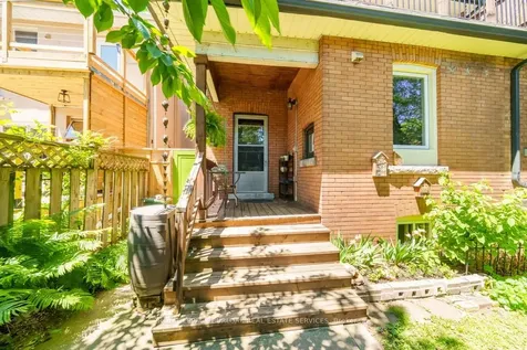 35 Burris Street Hamilton ON L8M 2J1