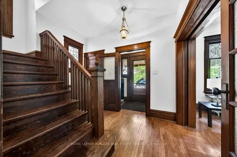 35 Burris Street Hamilton ON L8M 2J1